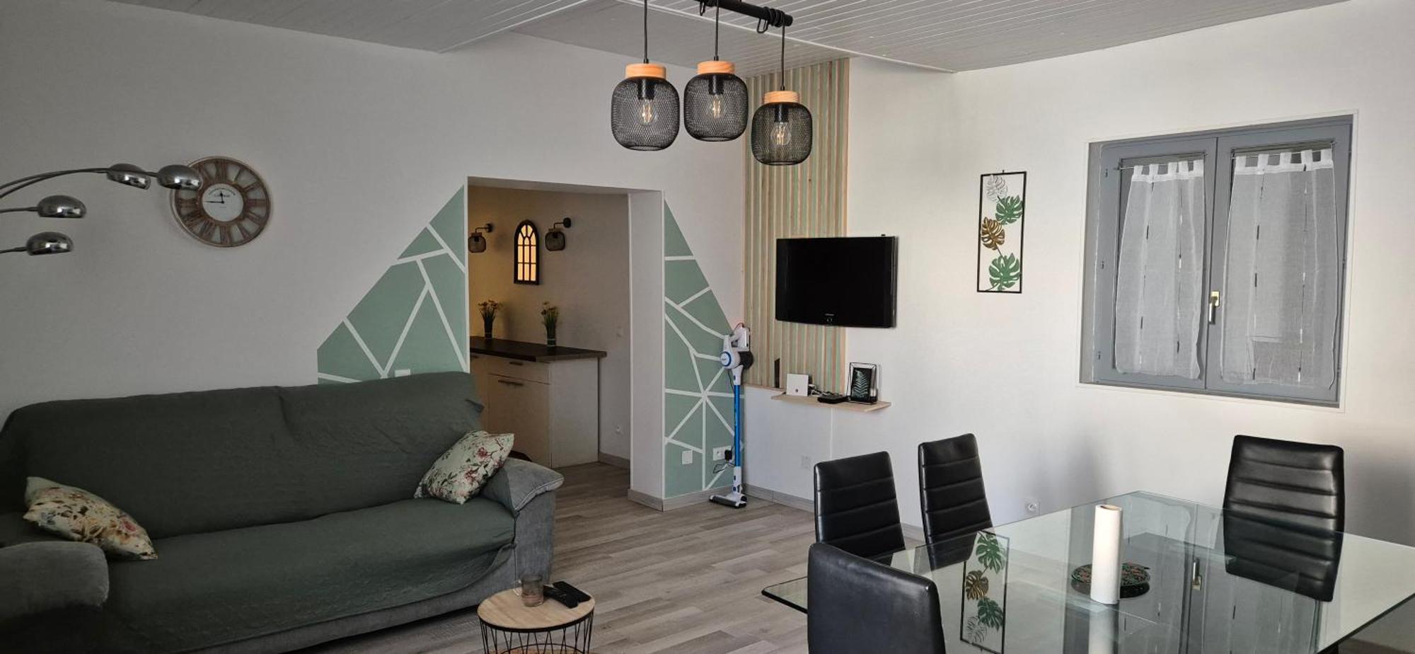 Appartement Le Cocon De Mila à Uzer  Extérieur photo